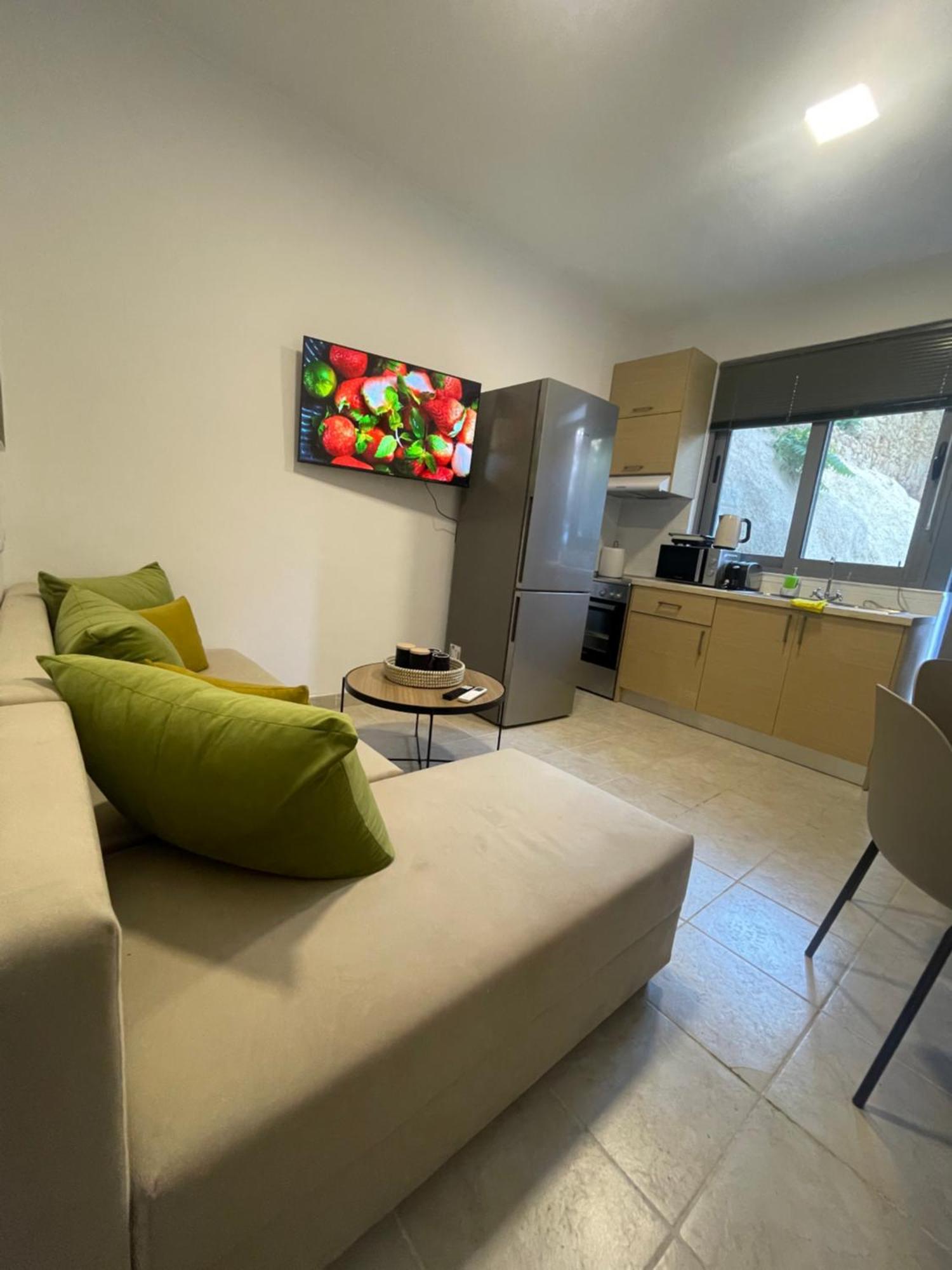 Aiolos Chania Center Luxury Apartment Near The Garden 외부 사진