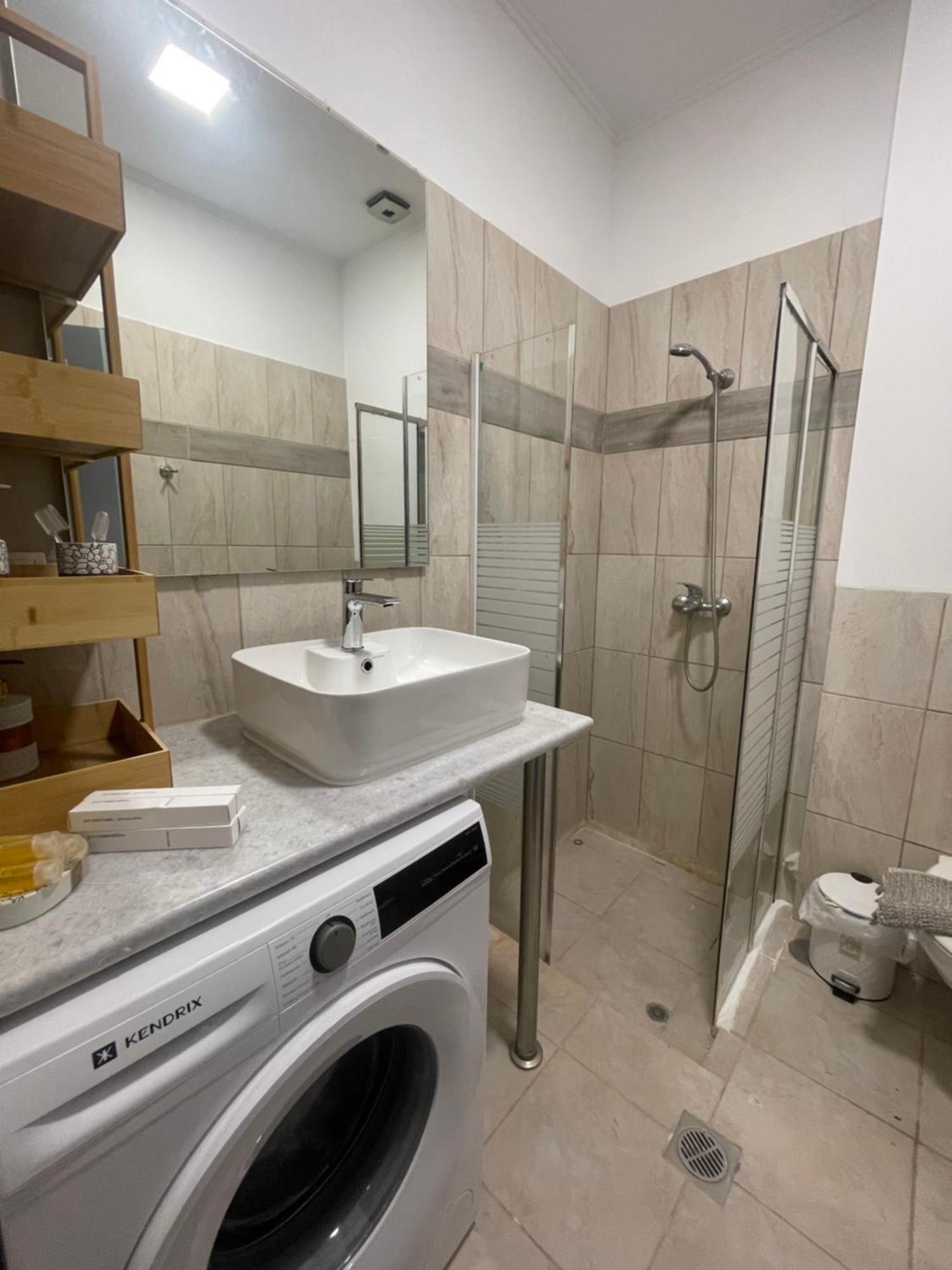 Aiolos Chania Center Luxury Apartment Near The Garden 외부 사진